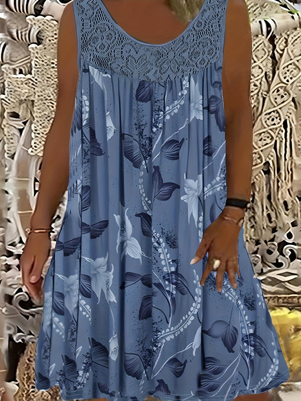 Plus Size Floral Lace Trim Sleeveless Bohemian Dress