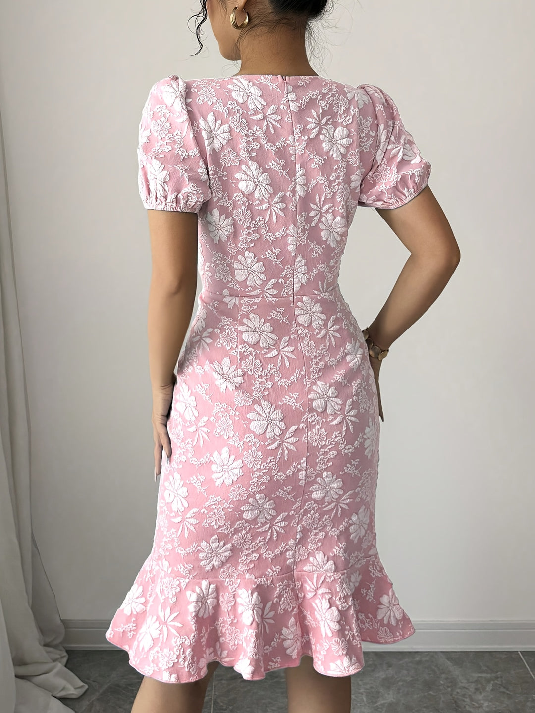 Elegant Puff Sleeve Floral Sheath Dress