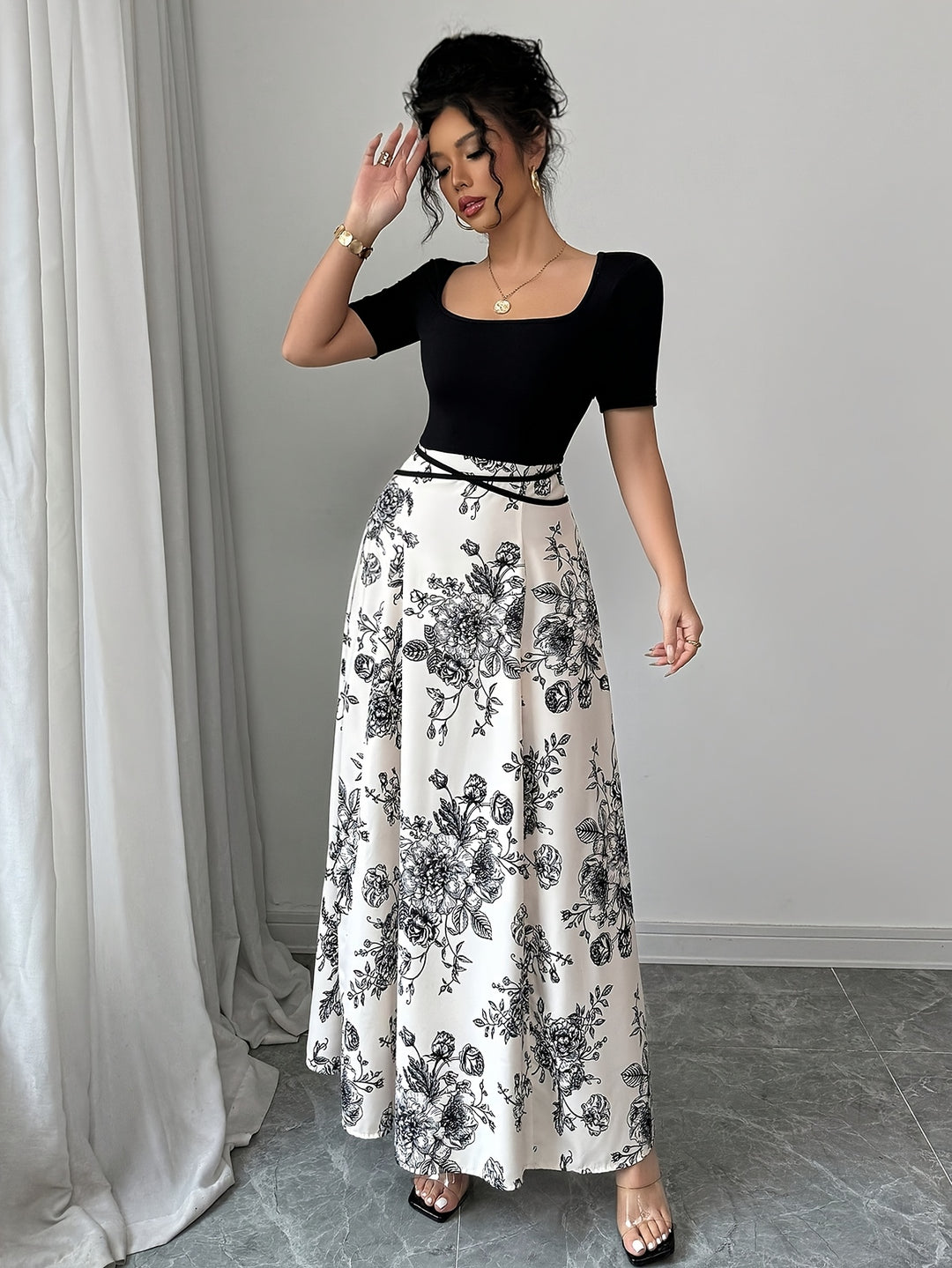 Square Neck Contrast Bodice Floral Maxi Dress