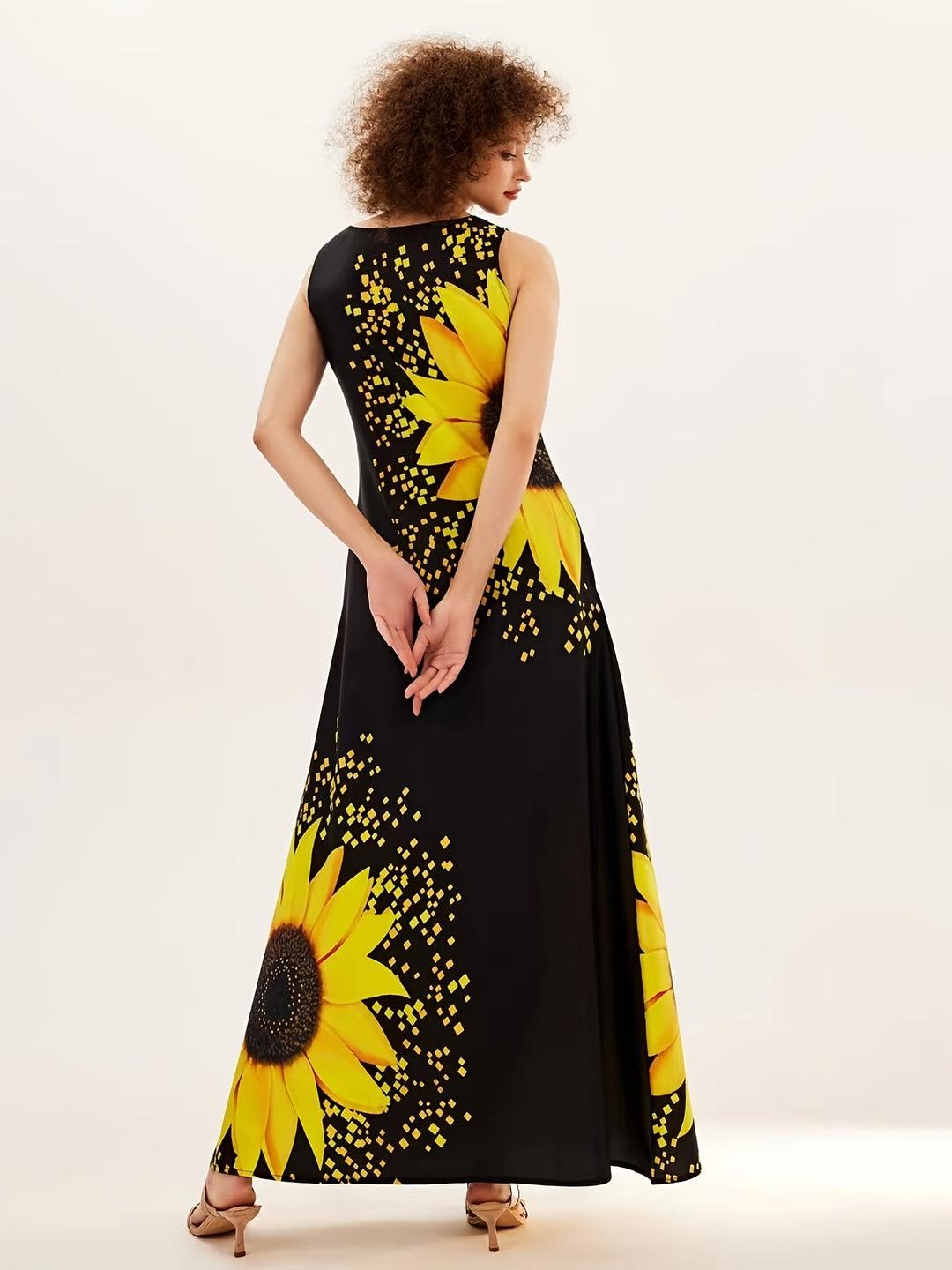 Casual Bohemian Floral Cutout Neckline Dress
