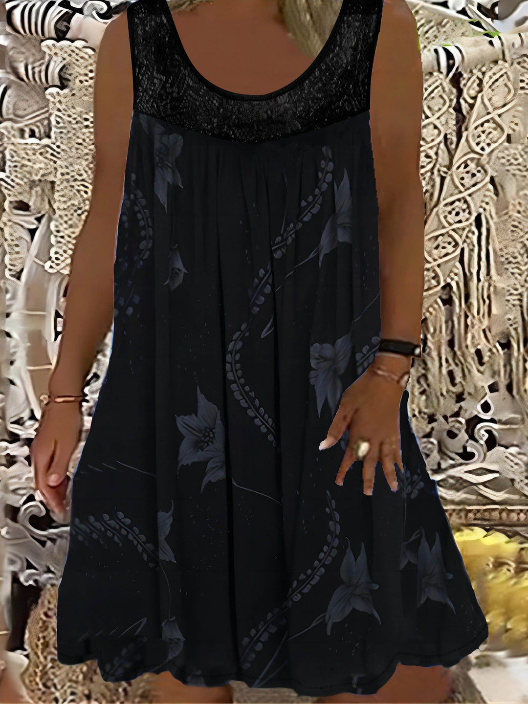 Plus Size Floral Lace Trim Sleeveless Bohemian Dress