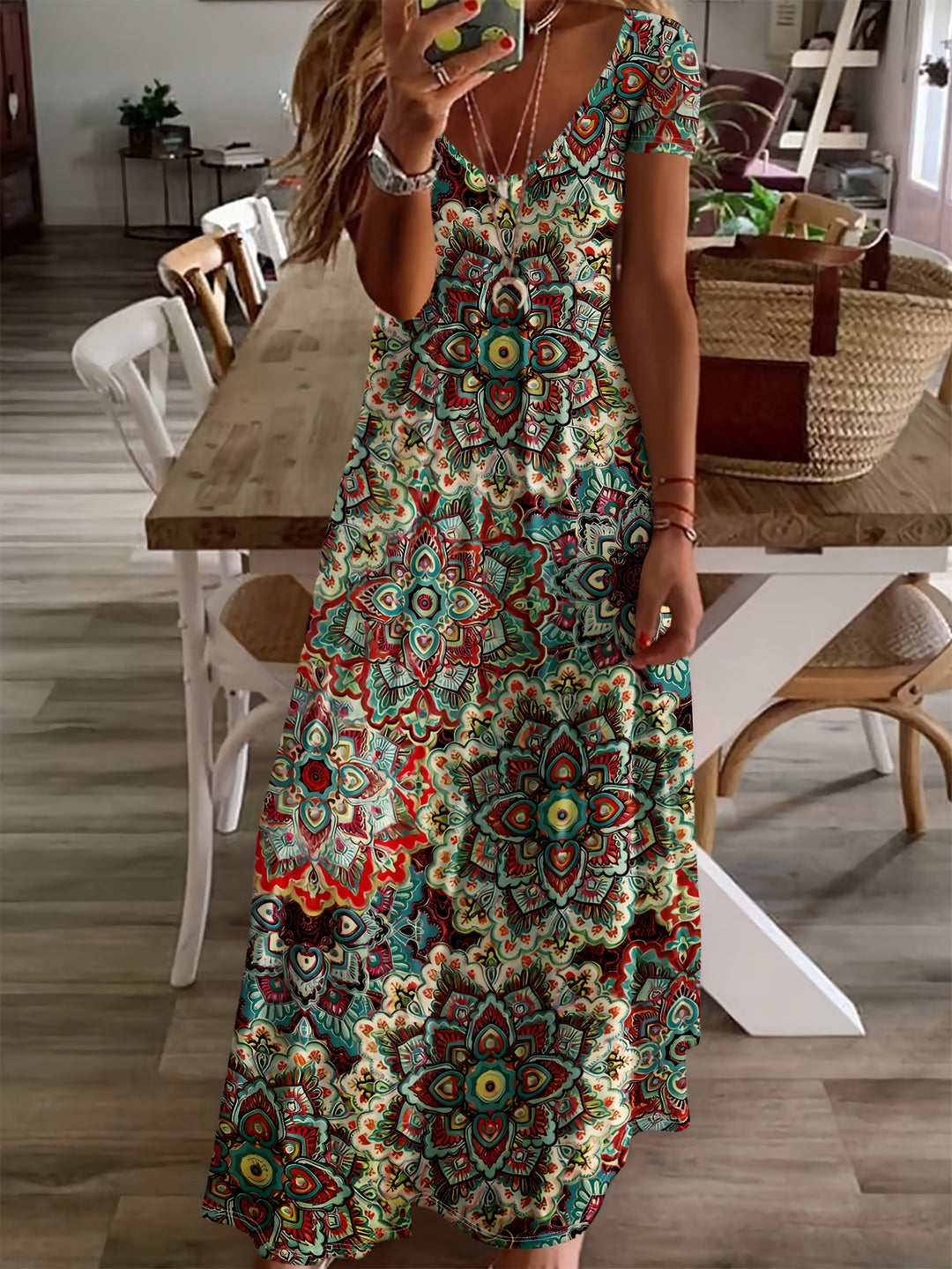 Casual V-Neck Kaleidoscopic Pattern Long Dress