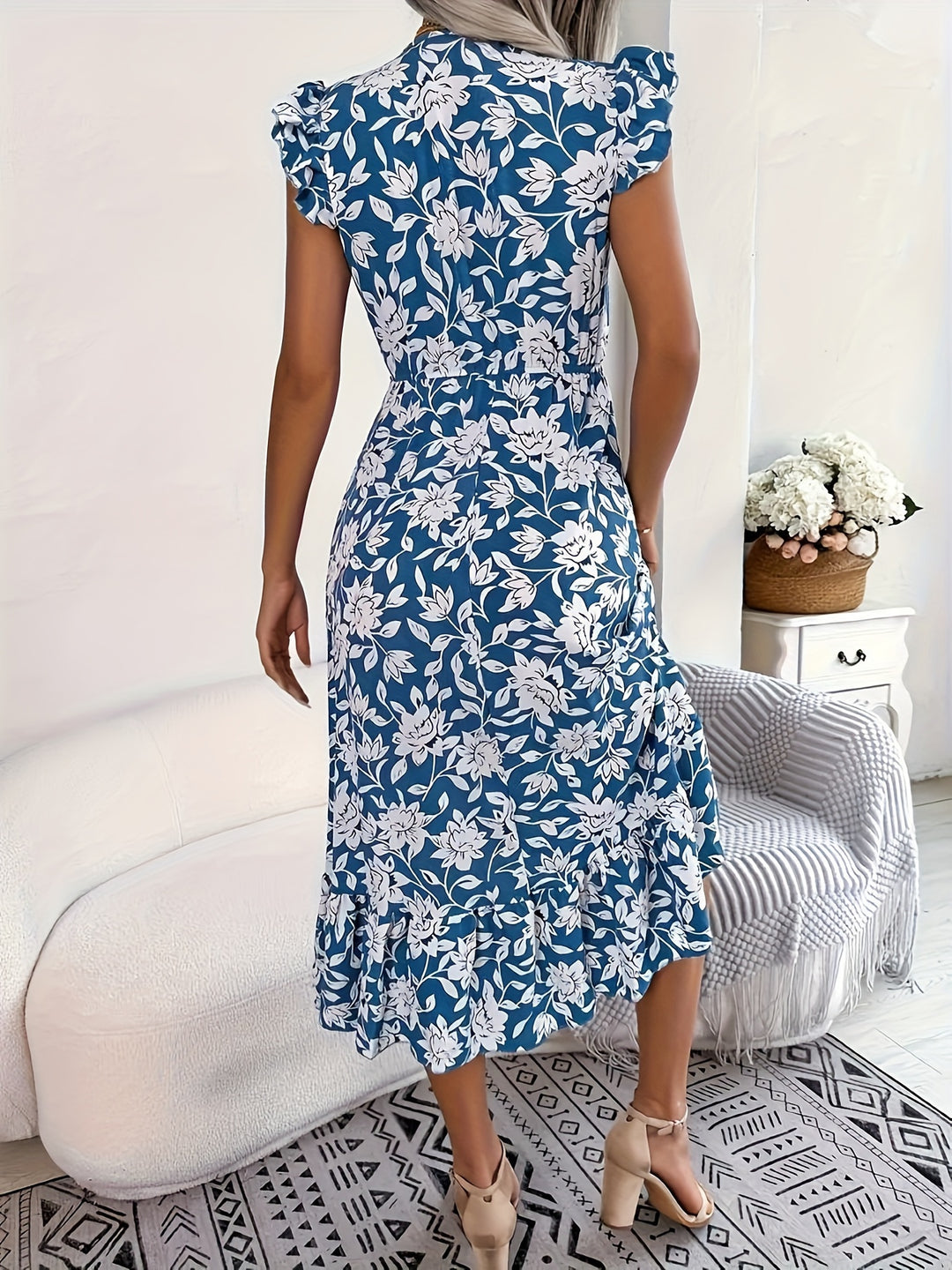 V-Neck Floral Pattern Flutter Sleeve Summer Dress