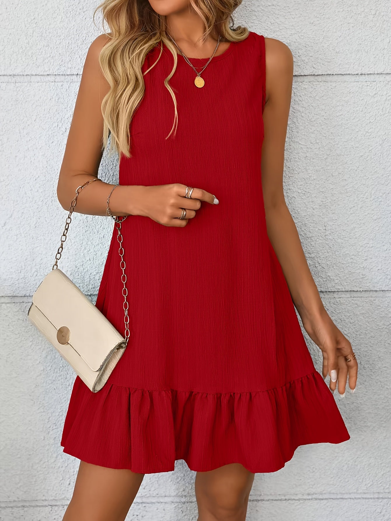 Casual Ruffle Bottom Textured Shift Dress