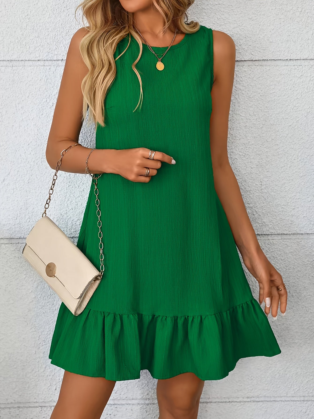 Casual Ruffle Bottom Textured Shift Dress