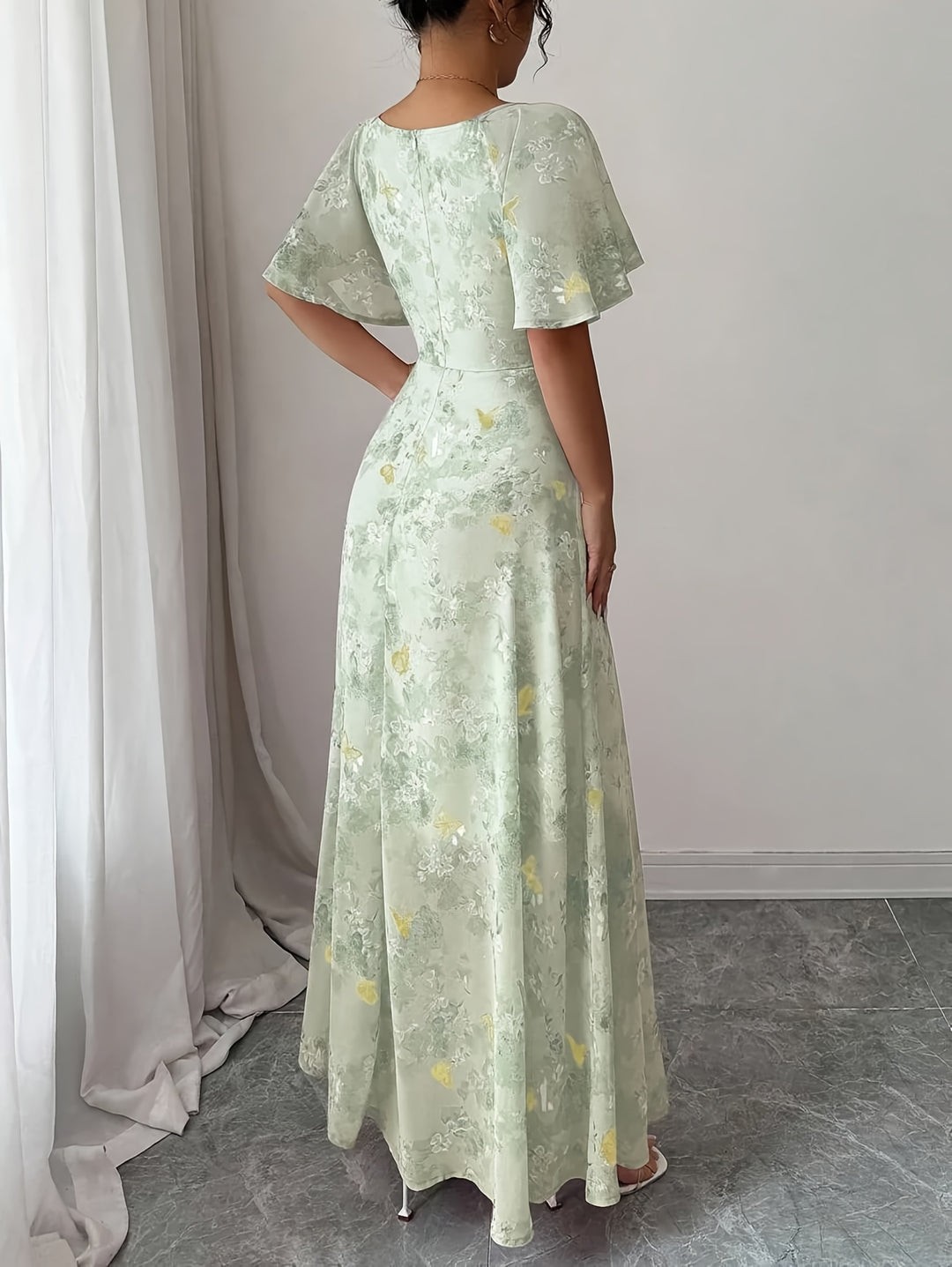 Elegant Sweetheart Neck Floral Maxi Dress