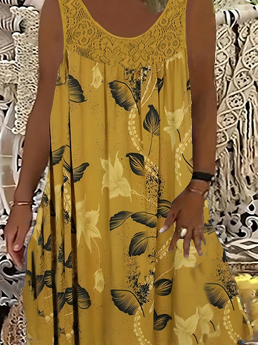 Plus Size Floral Lace Trim Sleeveless Bohemian Dress