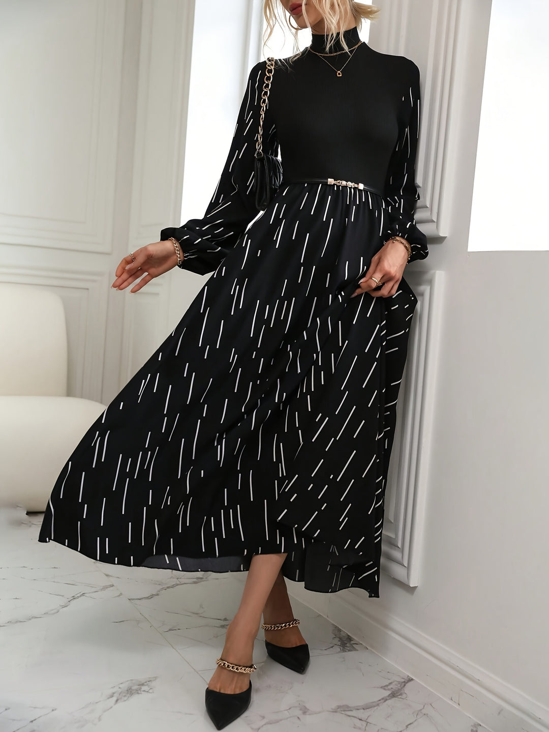 Modest Long Sleeve Linear Print Maxi Dress