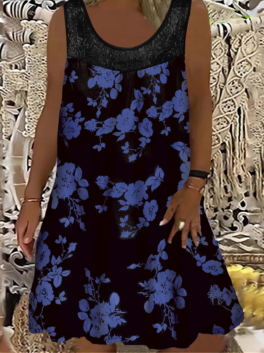 Plus Size Floral Lace Trim Sleeveless Bohemian Dress