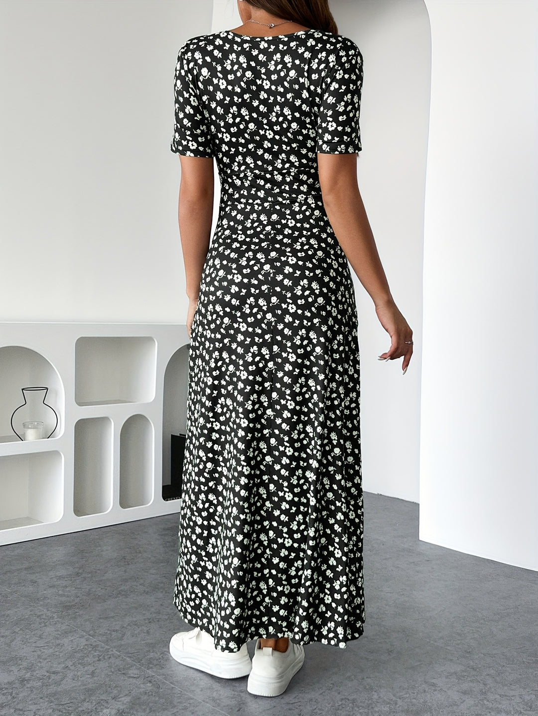 Short Sleeve Surplice Floral Long Dress