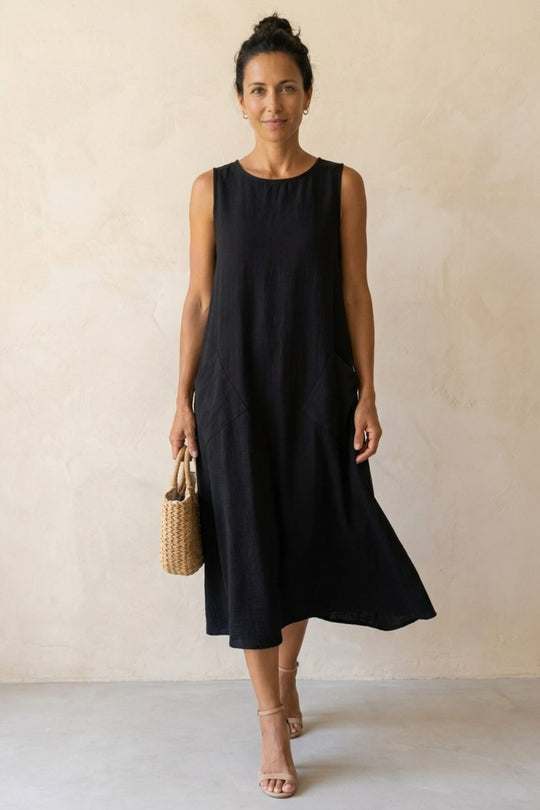 Sleeveless Scoop Neck Pocket Midi Bohemian Dress