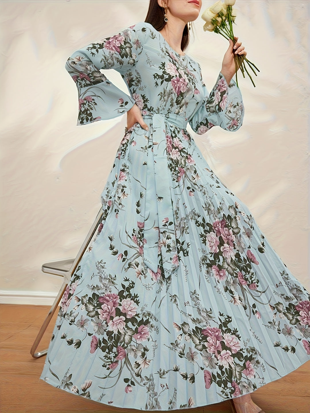 Elegant Floral Pleated Long Sleeve Maxi Dress