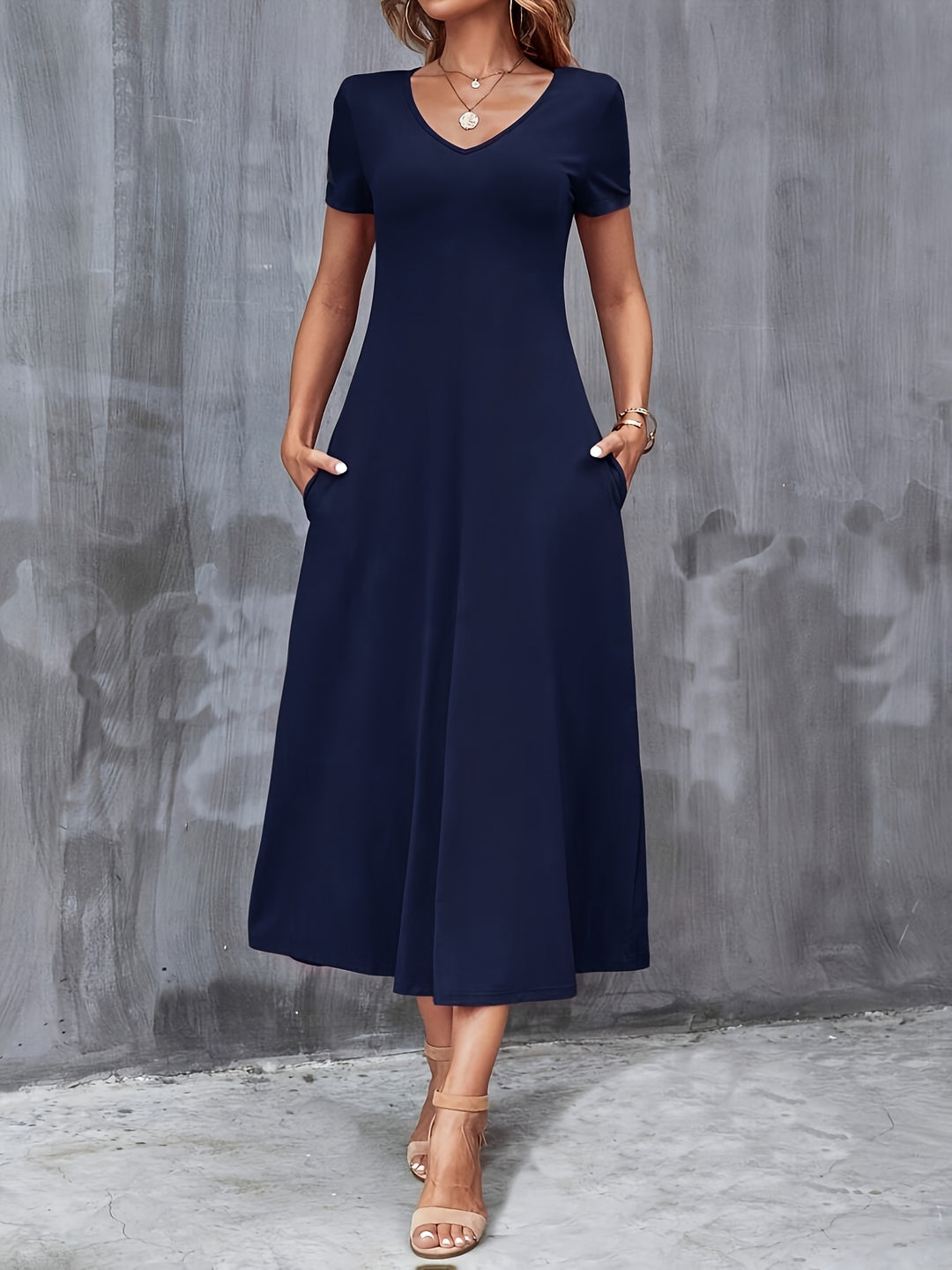 Casual V-Neck Pocket Midi Dress