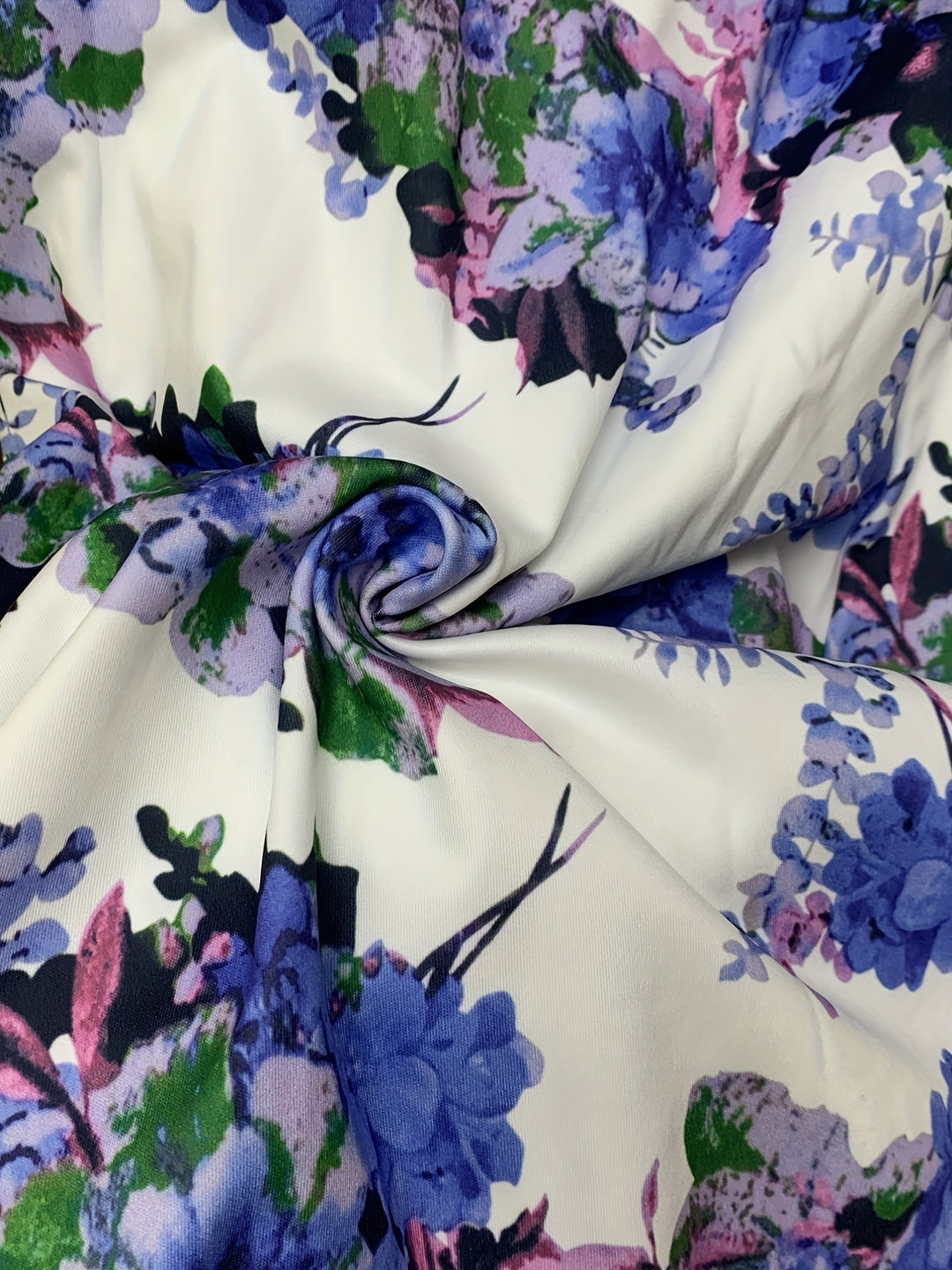 Elegant Floral Column Dress with Cutout