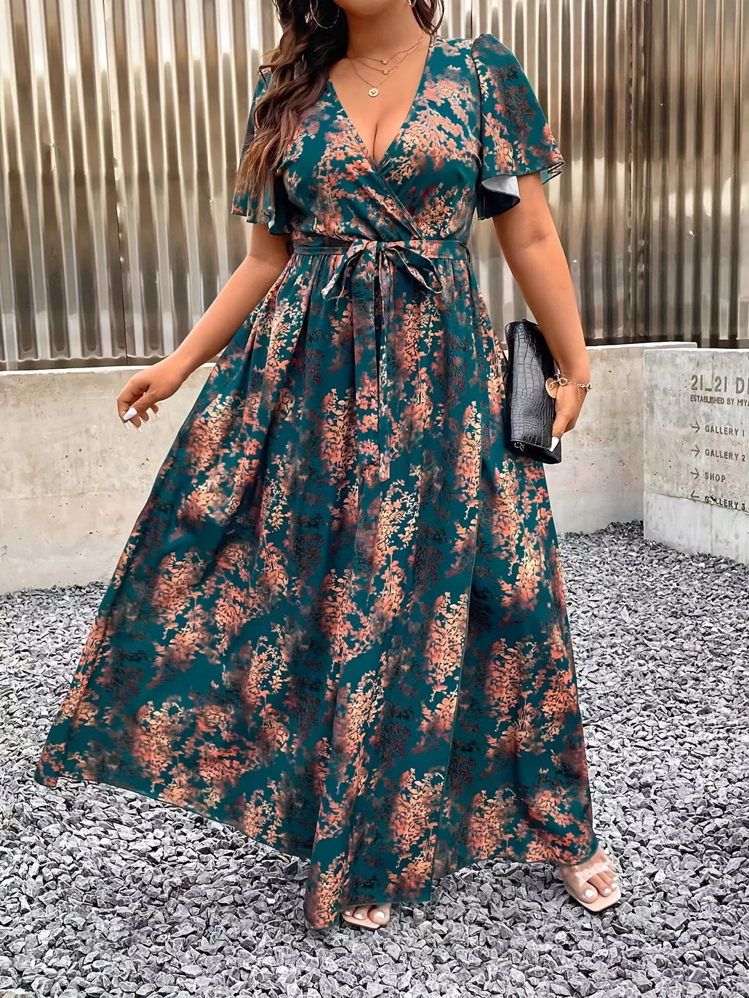 Short Sleeve Surplice Neck Summer Maxi Dress - Plus Size