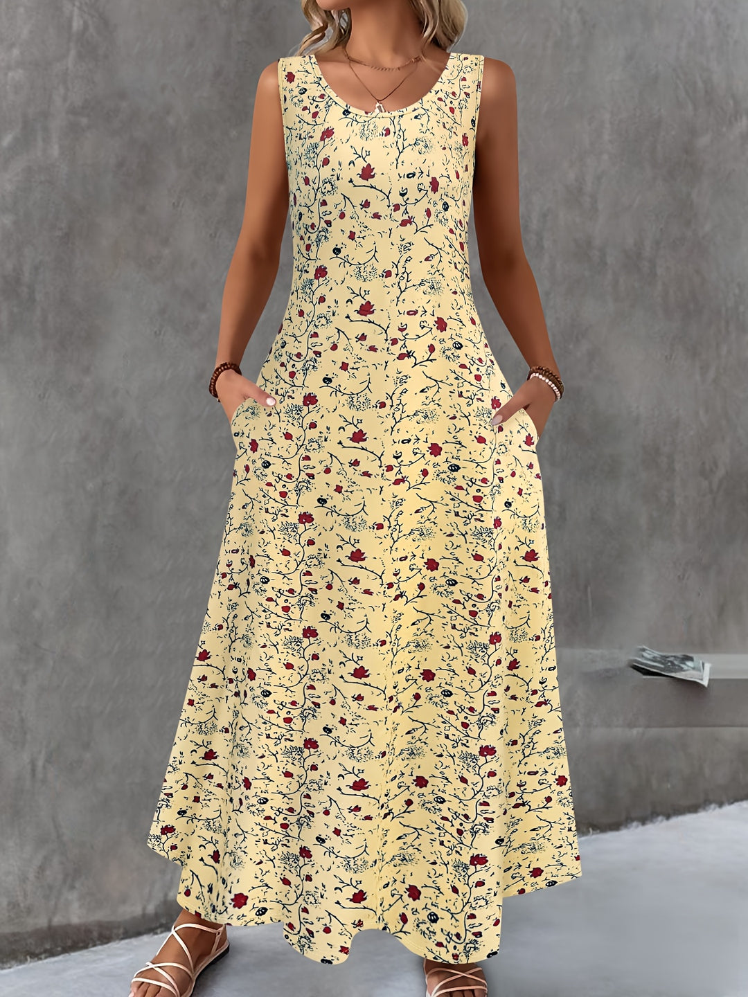 Sleeveless Floral Print Maxi Dress with Pockets - Plus Size